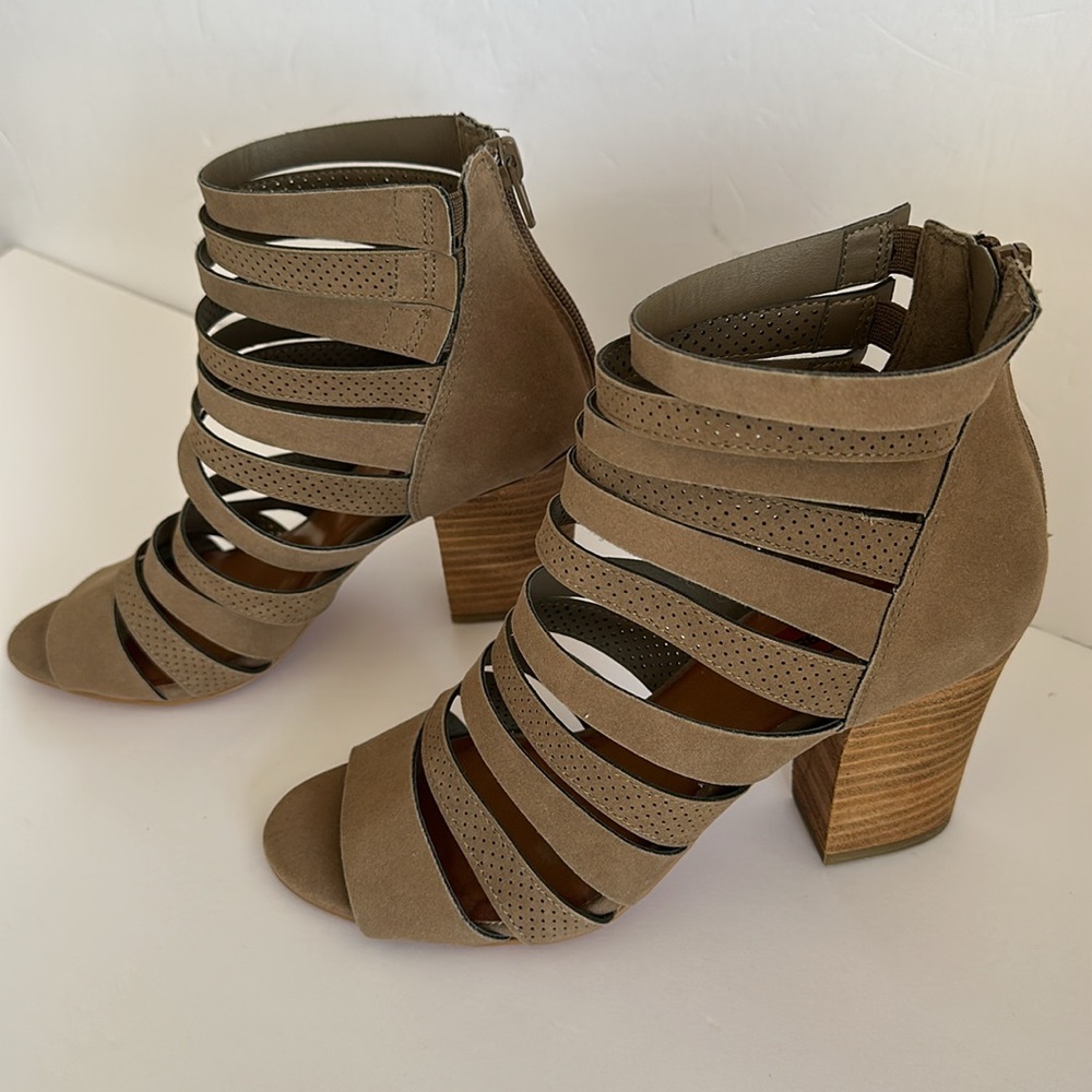 London Rebel Women’s Strappy Tan Heels - Picture 13 of 17